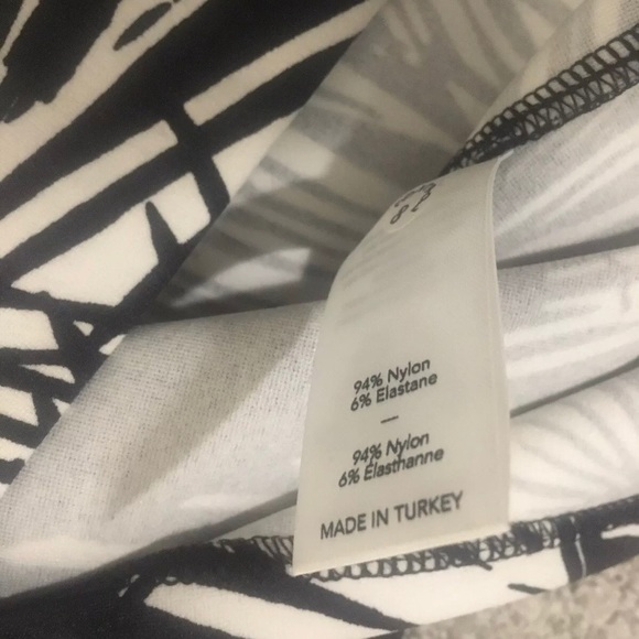 Elizabeth and James Pencil Skirt - Size 6 - NWOT! - Picture 6 of 6